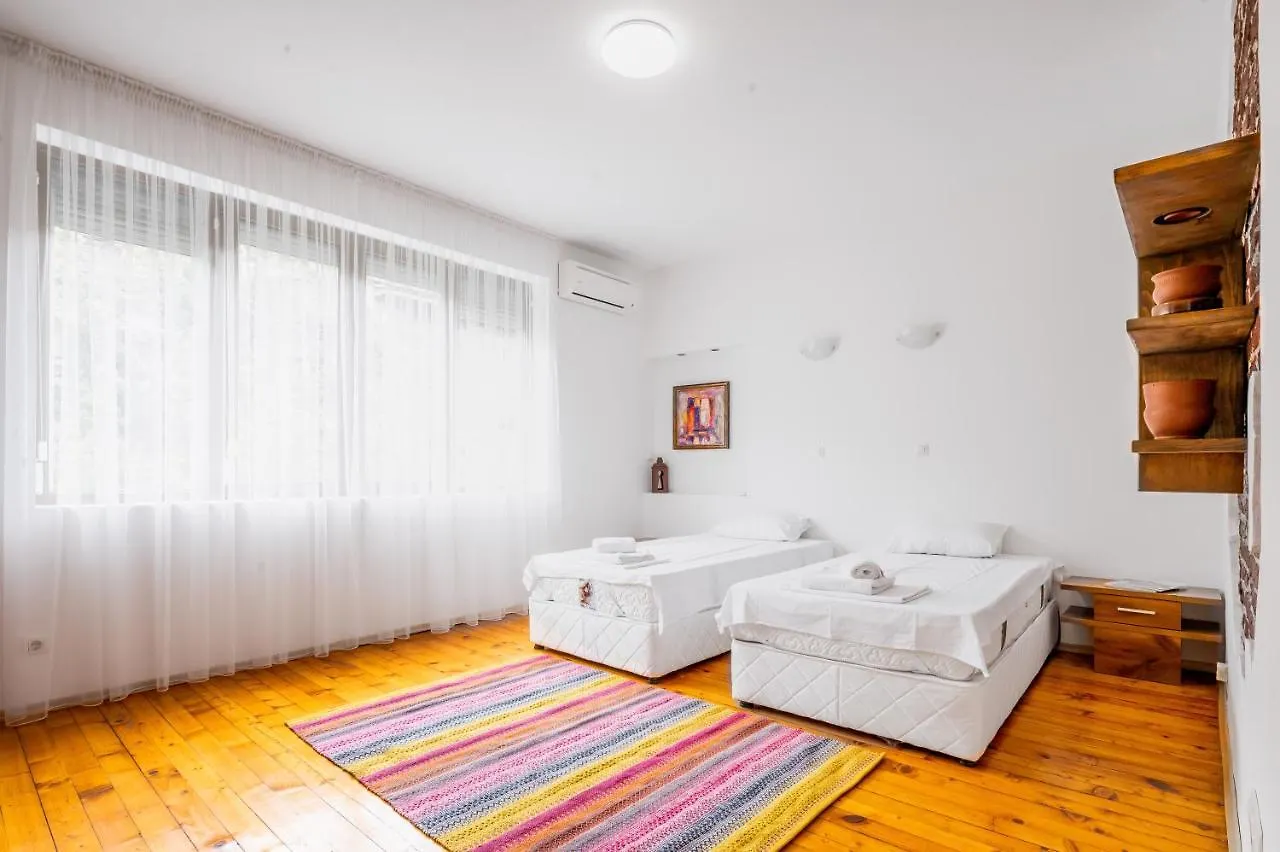 Appartamento Sofia'S Vintage Gem: Spacious 2Bd Flat On Solunska