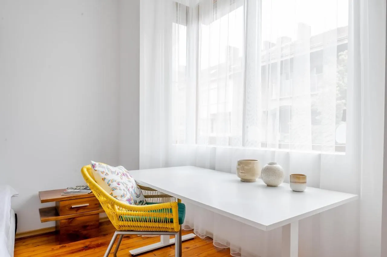 Appartamento Sofia'S Vintage Gem: Spacious 2Bd Flat On Solunska Sofia